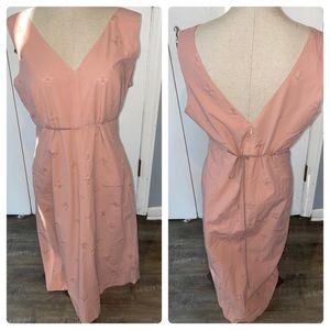 banana republic summer Rose Pink Sleeveless dress  With Flower Imprints Size 12